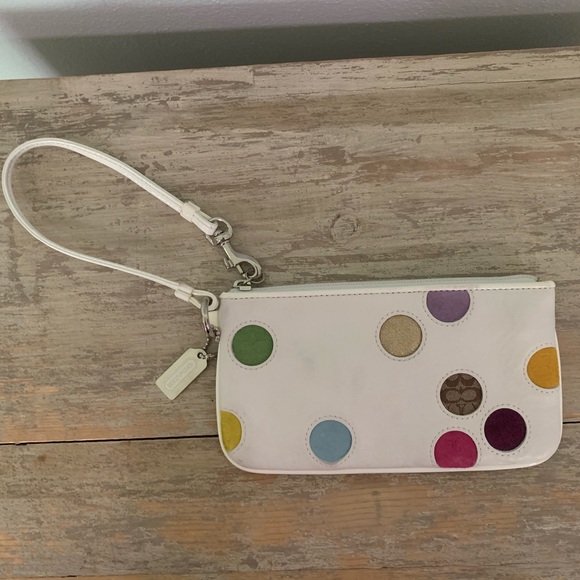 Coach Handbags - Coach White Wristlet Coach Handbags - Coach White Wristlet